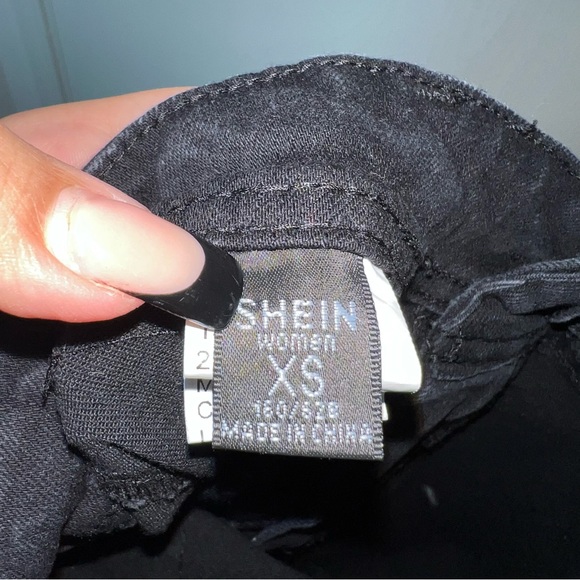 Shein Bootcut Black Jeans. Size XS (0-1) - Picture 8 of 9